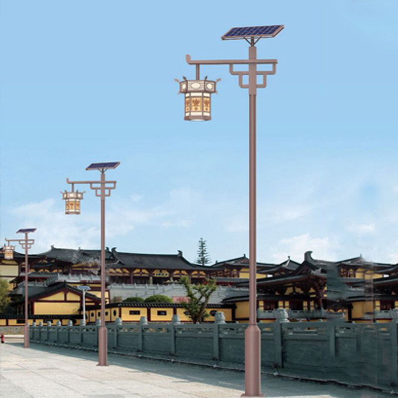 1742827625288656.jpg 头屯河太阳能路灯.jpg