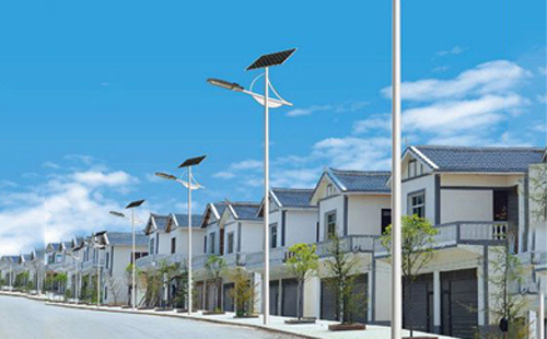 头屯河太阳能路灯配置与在乡村道路照明中的应用